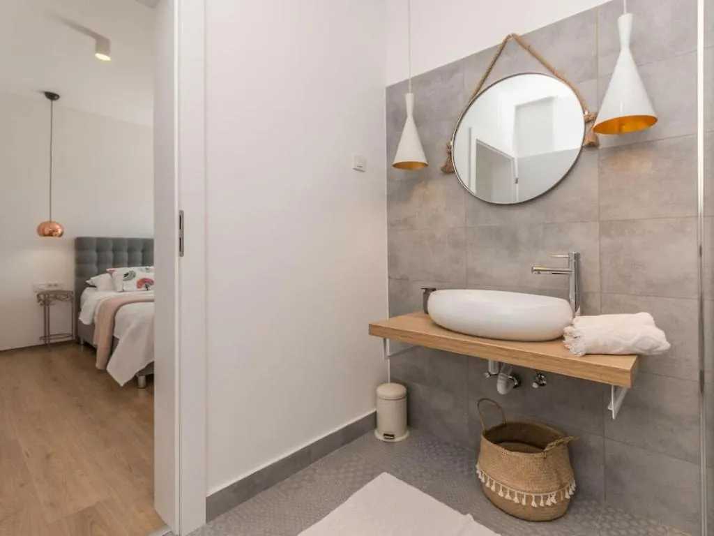 Fortuna Comfortable Holiday Residence Kakma