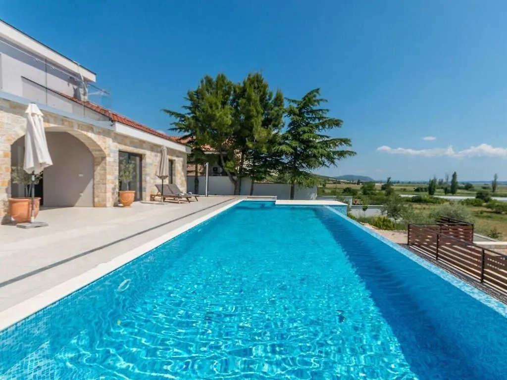 Fortuna Comfortable Holiday Residence Kakma 0*,  Croatia